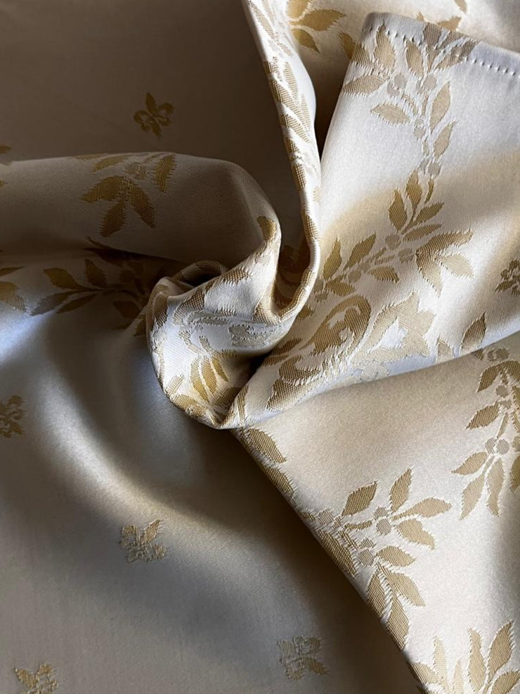DOVE GREY SATIN NAPKIN