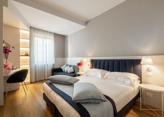 HOTEL LA ROVERE, ACCOGLIENZA ROMANA